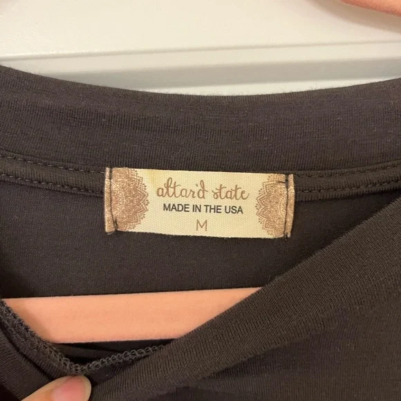 Turtle top - Picture 2 of 2